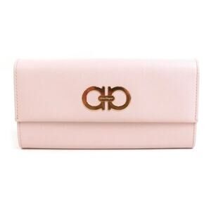 Salvatore Ferragamo Authentic Gancini Pale Pink Leather Wallet Women’s Size O/S